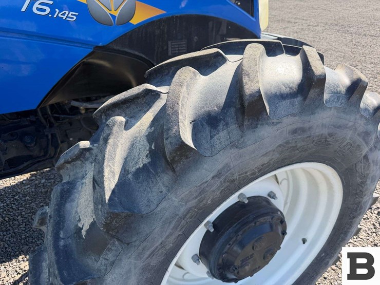 2016-new-holland-t6.145-image-47