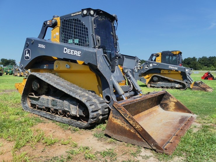 2023-deere-333g-image-1