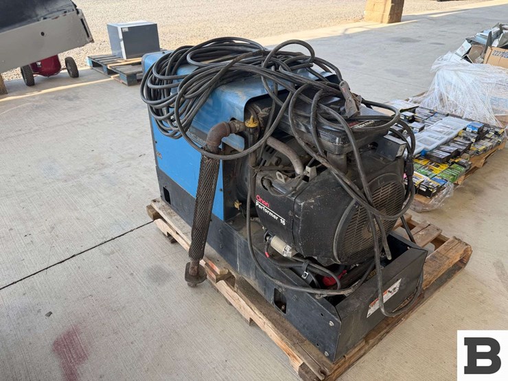 miller-bobcat-225g-image-6