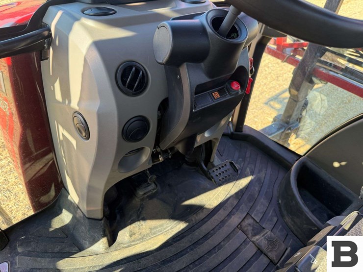 2018-case-ih-patriot-2250-image-53