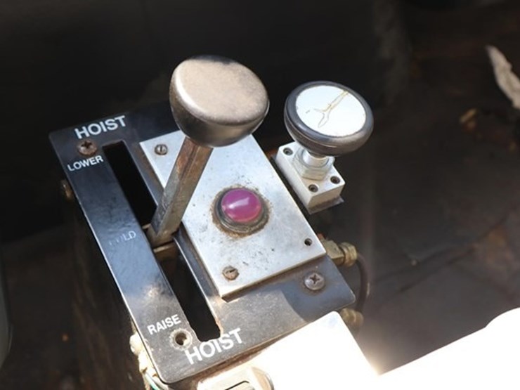 2005-international-durastar-4300-image-28