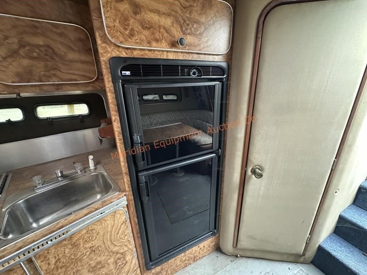 1984-custom-trailer-image-25