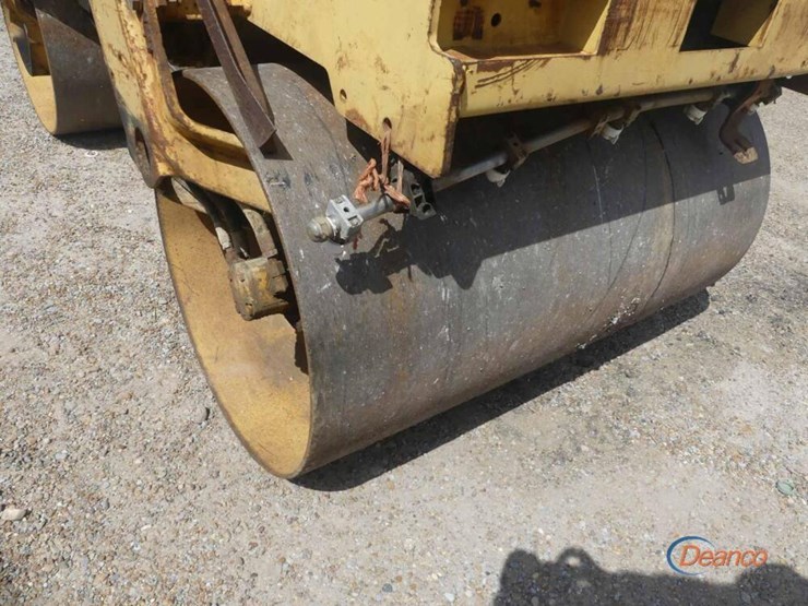 caterpillar-cb-224c-image-4