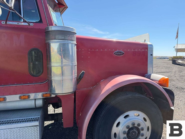 1989-peterbilt-379-image-41