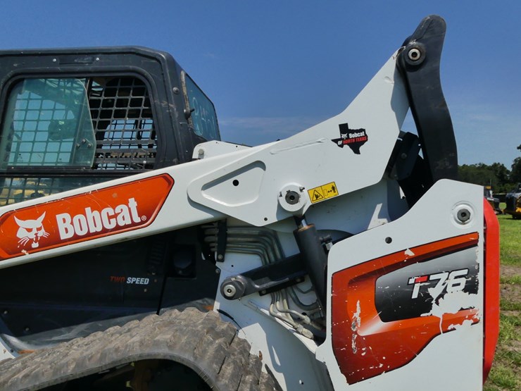 2023-bobcat-t770-image-8