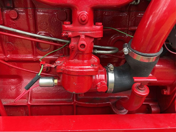 1970-farmall-544-hydro-gas-row-crop-golden-demonstrator-image-27