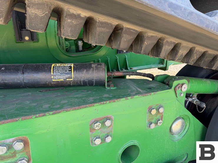 2004-john-deere-9520t-image-47