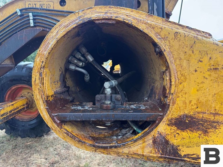 caterpillar-60-image-20