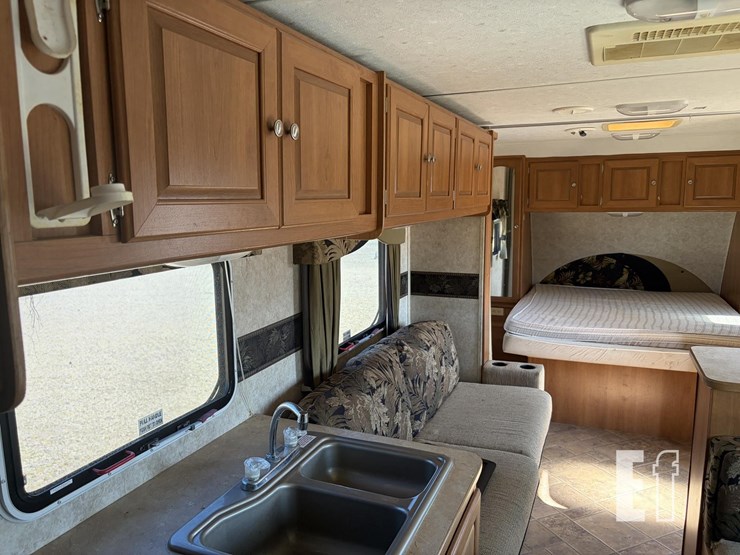2007-keystone-rv-co-passport-ultra-lite-280bh-image-25