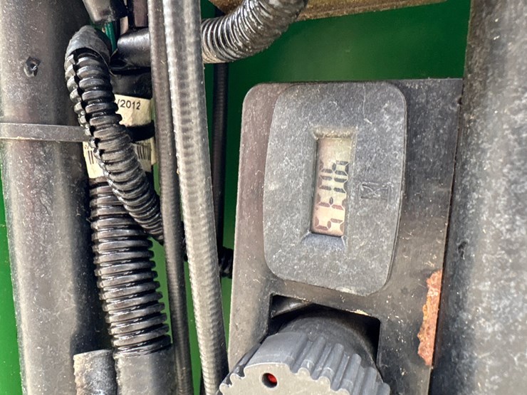 #1019-•-john-deere-180e-walking-greensmower-image-10
