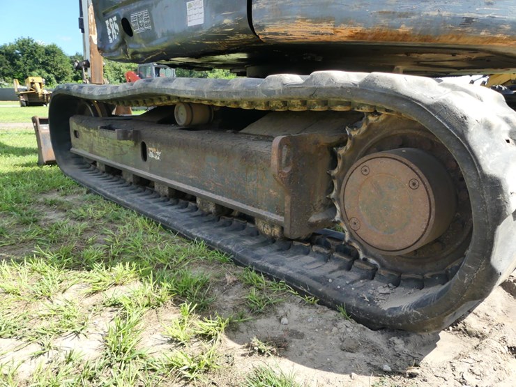 2013-bobcat-e85-image-5