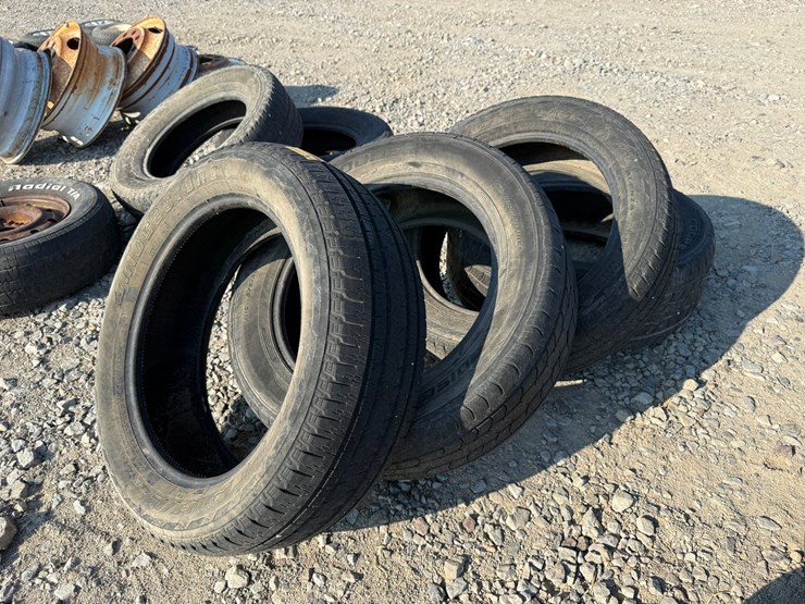 #43450-•-lot-of-(4)-255/55r20-tires-inv#43450-image-1