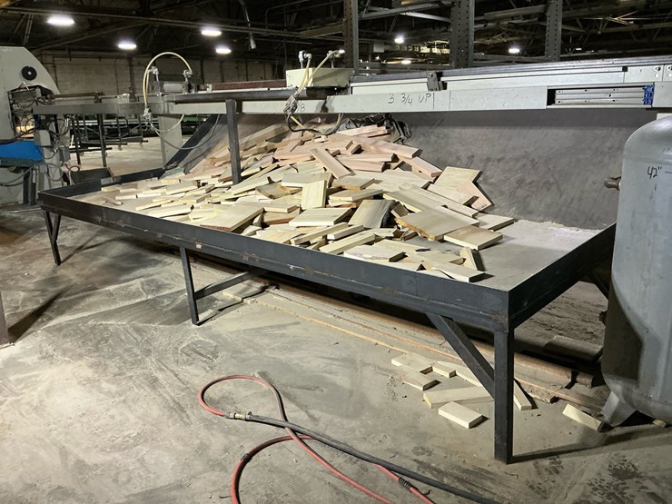 #176-•-material-handling-table-image-3