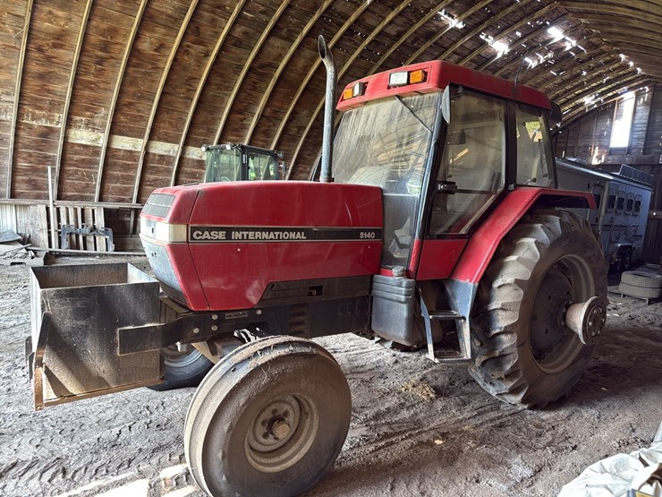 case-ih-5140-image-1