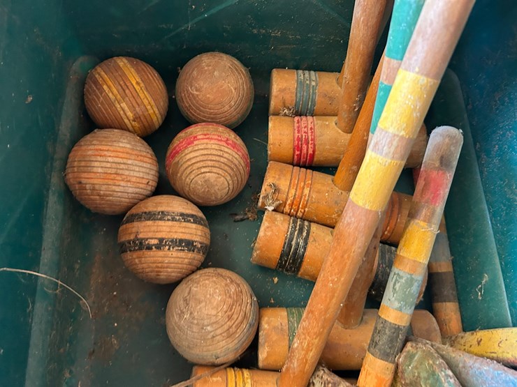 #6274-•-croquet-game-and-horseshoes-image-2