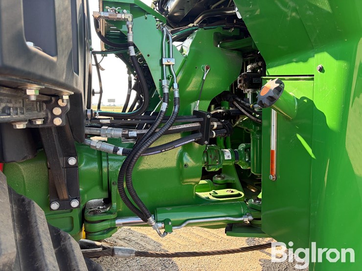 2025-john-deere-9rx-640-image-17