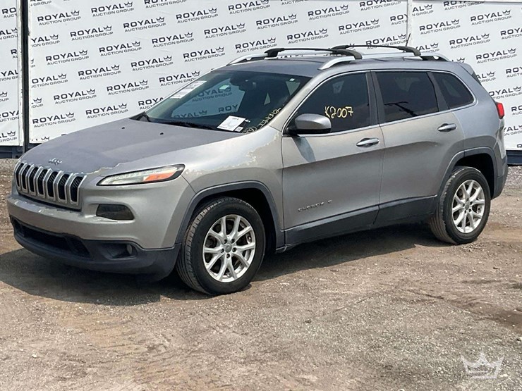 2015-jeep-cherokee-image-1