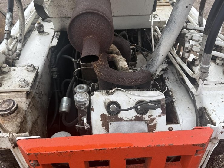 #159-•-1980-bobcat-2-speed-4-cylinder-gas-image-6
