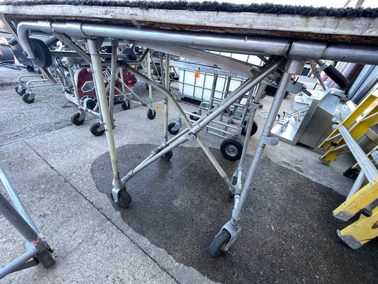 #9147-•-utility-cart-(03)-image-2