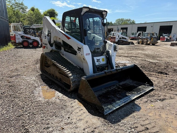 2023-bobcat-t770-image-6