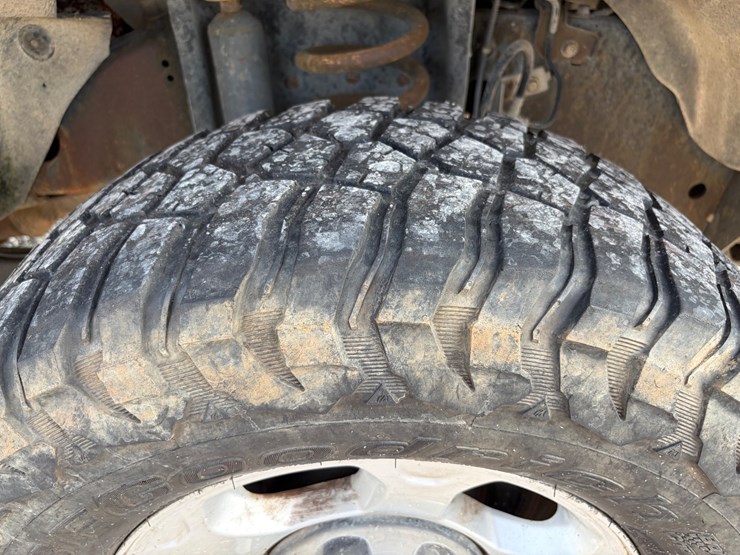 #247-•-2016-ford-xl-f-250-service-truck-image-14