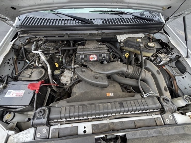 2007-ford-f350-xl-image-13