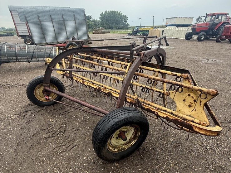 new-holland-56-image-2