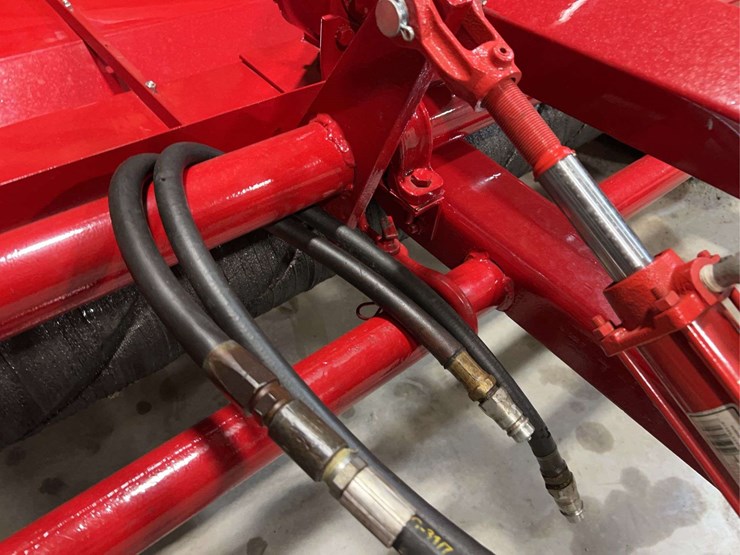 international-harvester-2a-6’-hay-conditioner-image-14