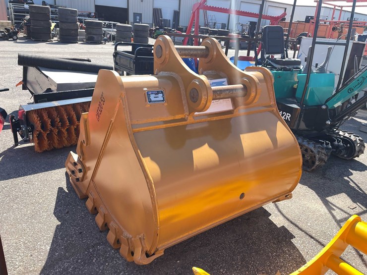 caterpillar-320-image-7