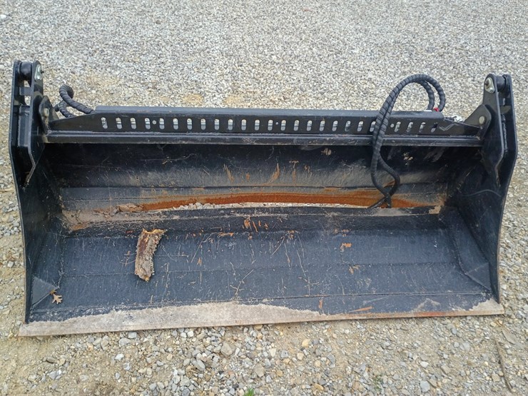 #26209-•-giyi-4-in-1-bucket-skid-steer-attachment-image-1