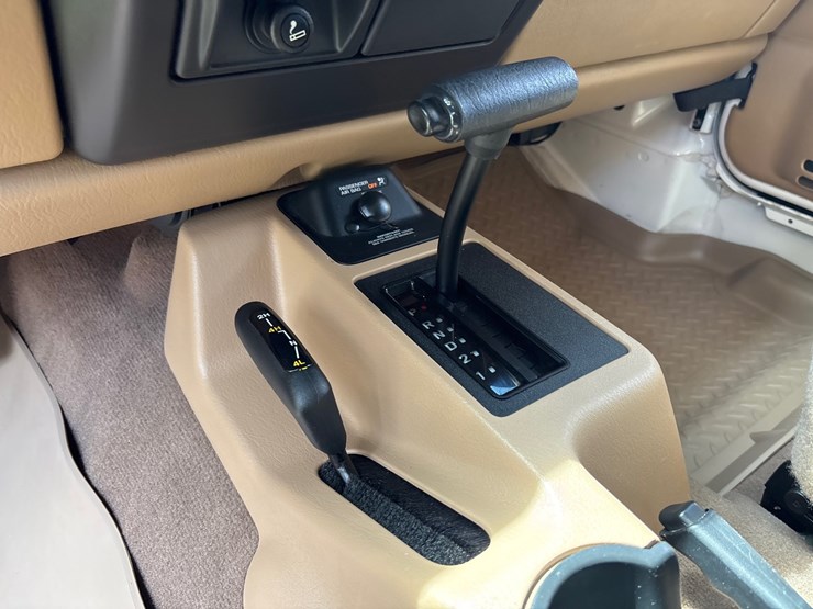 2002-jeep-wrangler-image-27