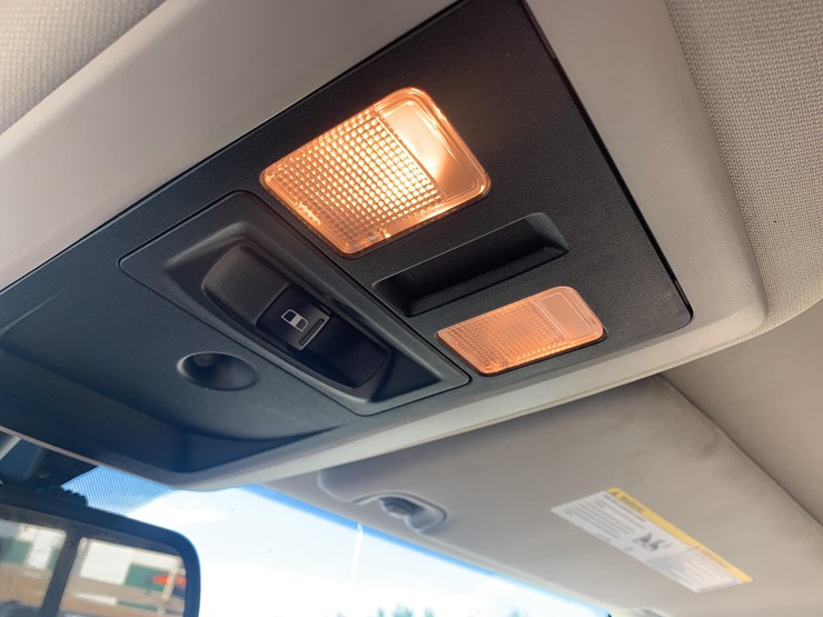 2014-dodge-2500-image-24