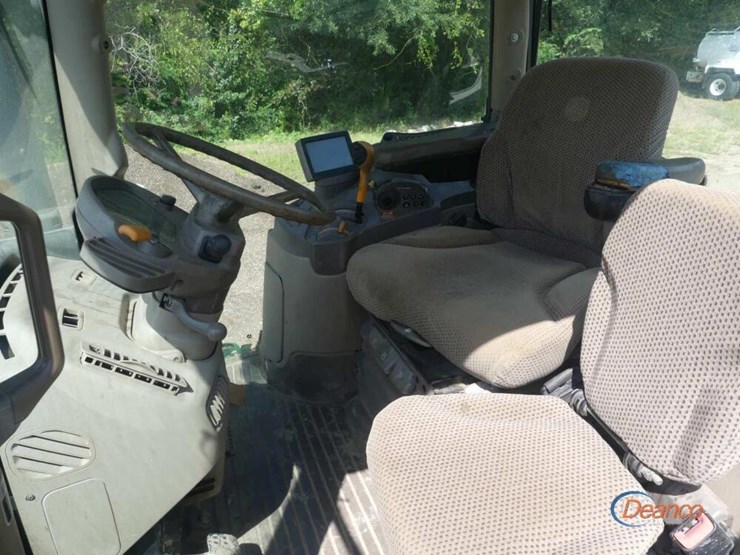 2015-john-deere-6155rh-image-10