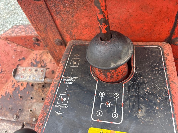 ditch-witch-2200-image-20
