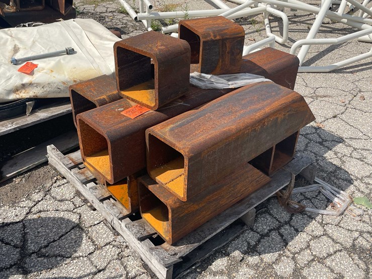 #10620-•-pallet-of-scrap-metal-image-1