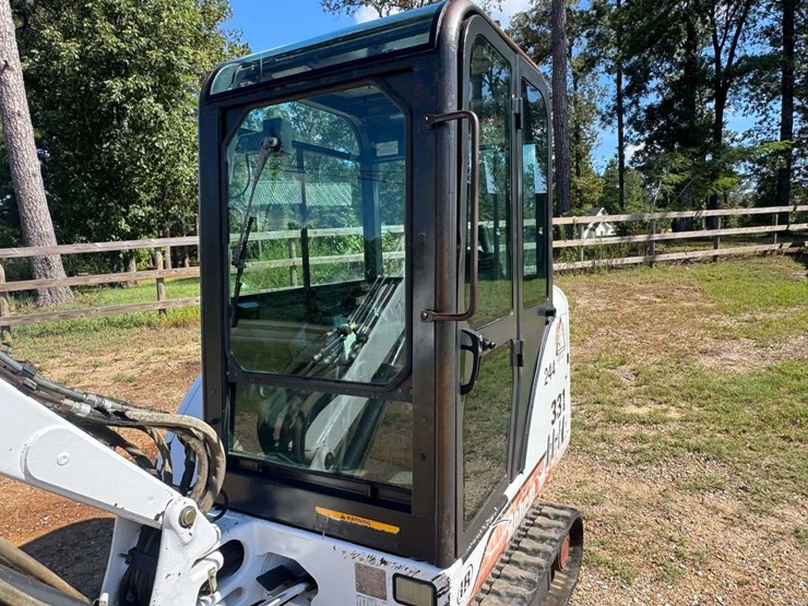 2002-bobcat-331-image-9
