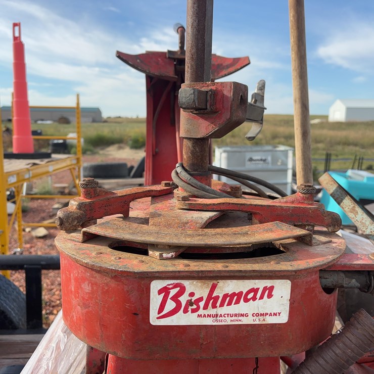 Bushman Tire Changer