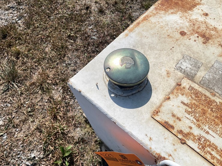 #6221-•-della-consolidated-fuel-tank-image-8