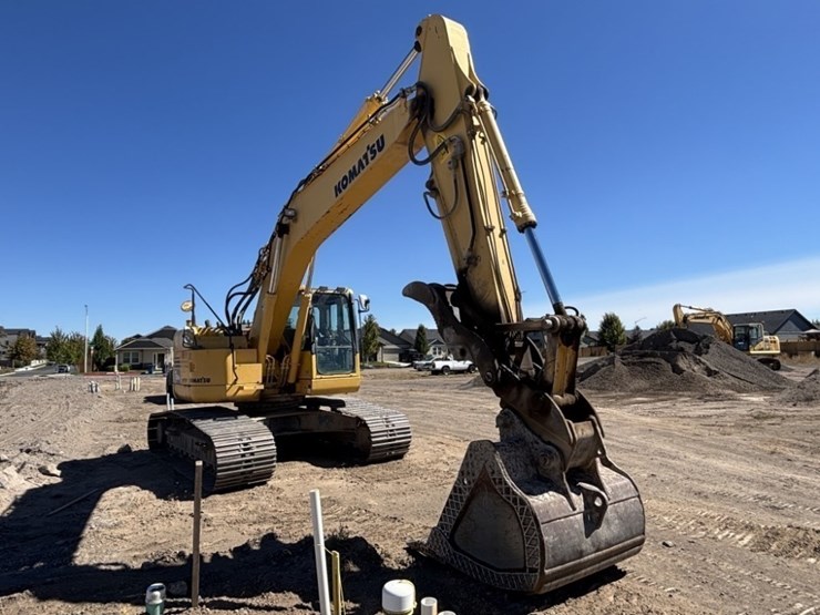 2013-komatsu-pc228us-lc-8-image-7