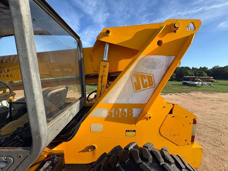 jcb-506b-image-17