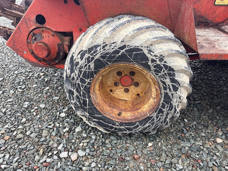 ditch-witch-2200-image-60