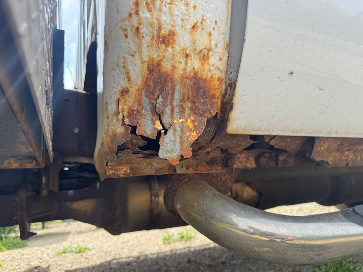 2012-ford-f350-image-21