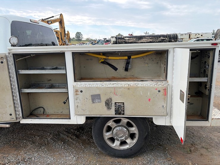 2013-ford-f350-image-5