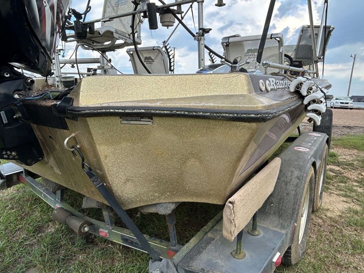 ranger-320v-bass-boat-w/2012-evinrude-250hp-&-trailer-image-38