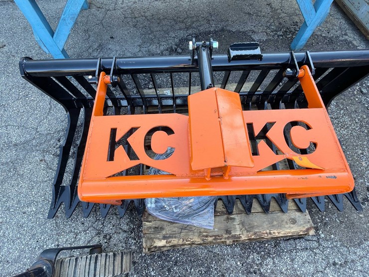 #9103-•-rock-bucket-with-grapple-arm-(o4)-image-5