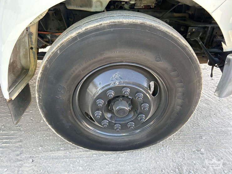 2008-ford-f750-image-34