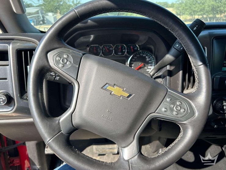 2016-chevrolet-c3500-image-14