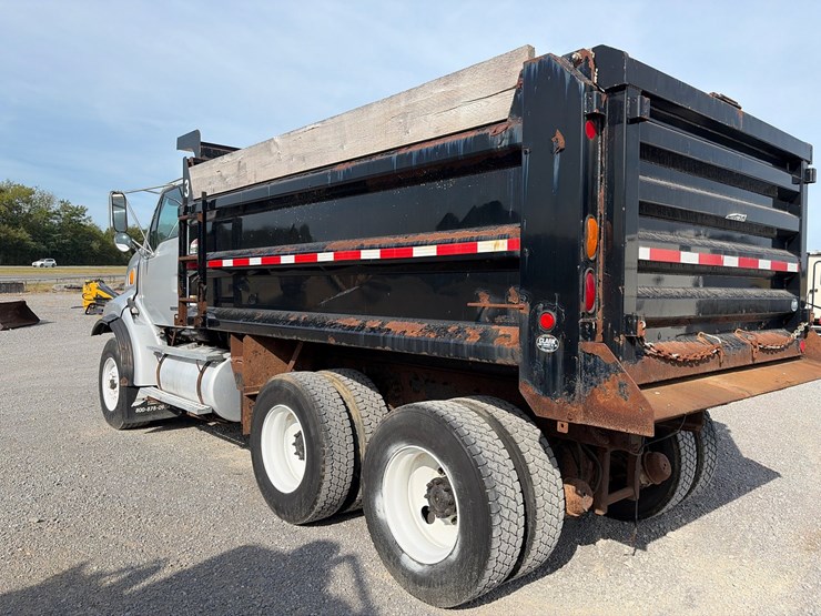 2001-sterling-l9500-image-5