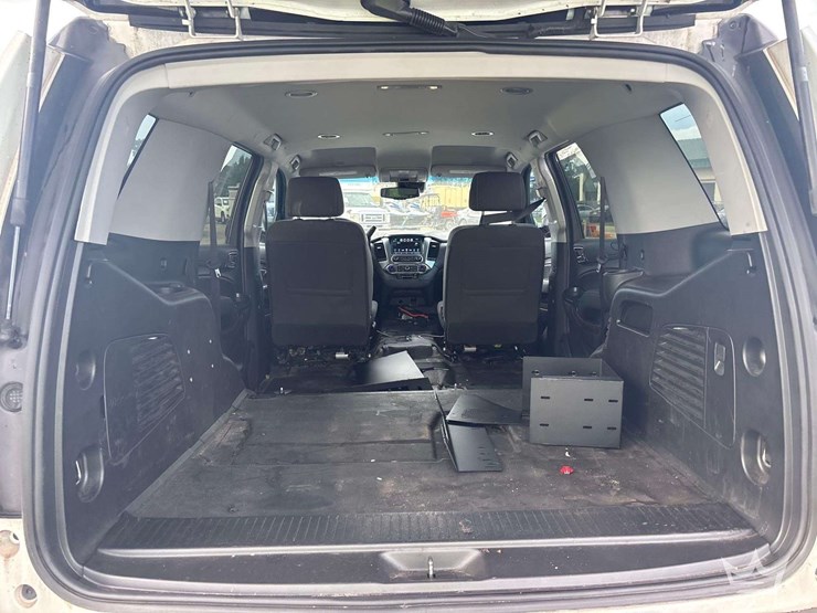 2019-chevrolet-tahoe-image-20
