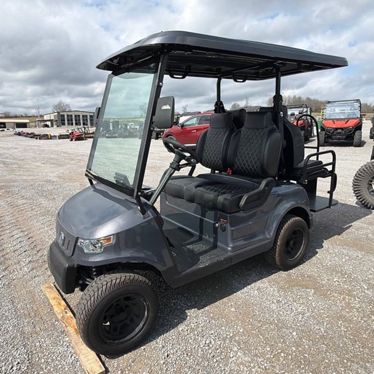 #188 • EPIC E40 4 PASSENGER ELECTRIC GOLF CART